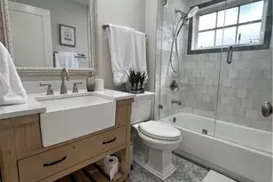 7087 Barrington Cir, Naples, FL 34108 - Photo 20