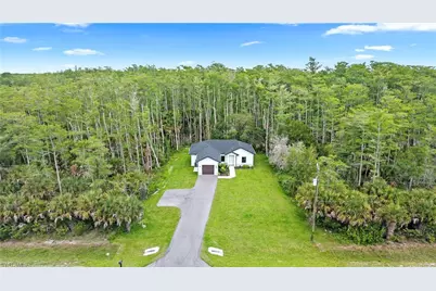 2677 62nd Ave NE, Naples, FL 34120 - Photo 2