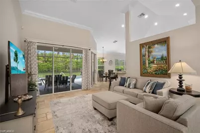 8884 Mustang Island Cir, Naples, FL 34113 - Photo 6