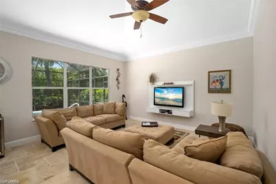 8884 Mustang Island Cir, Naples, FL 34113 - Photo 10