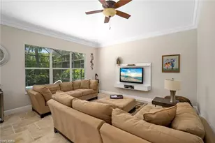 8884 Mustang Island Cir, Naples, FL 34113 - Photo 10