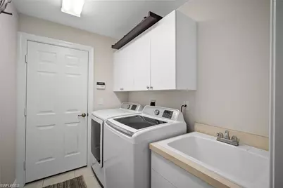 8884 Mustang Island Cir, Naples, FL 34113 - Photo 20