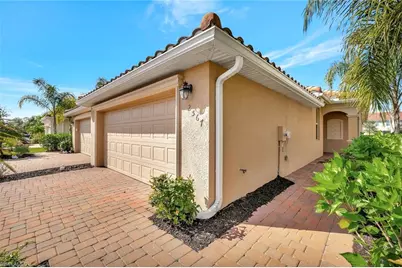 2567 Vine Ave, Naples, FL 34120 - Photo 2