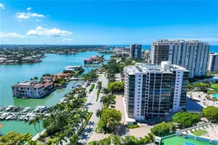 4031 Gulf Shore Blvd N, Naples, FL 34103 - Photo 2