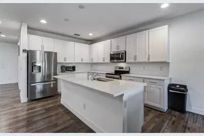 26483 Bonita Fairways Blvd, Bonita Springs, FL 34135 - Photo 10