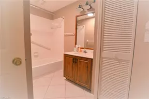 214 Palmetto Dunes Cir, Naples, FL 34113 - Photo 20