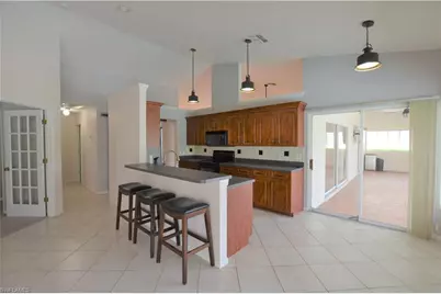 214 Palmetto Dunes Cir, Naples, FL 34113 - Photo 14