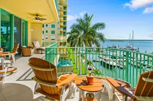 1069 Bald Eagle Dr, Marco Island, FL 34145 - Photo 4