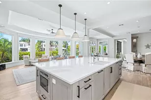 1888 6th St S, Naples, FL 34102 - Photo 10