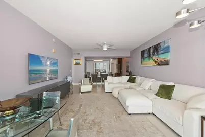 3000 Oasis Grand Blvd #2205, Fort Myers, FL 33916 - Photo 10