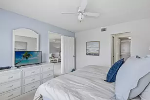 5970 Amherst Dr, Naples, FL 34112 - Photo 10