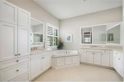 13736 Luna Dr, Naples, FL 34109 - Photo 14