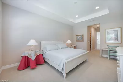 13736 Luna Dr, Naples, FL 34109 - Photo 10