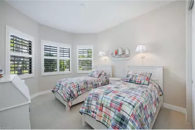 13736 Luna Dr, Naples, FL 34109 - Photo 16