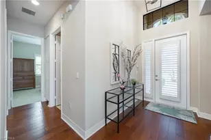 13736 Luna Dr, Naples, FL 34109 - Photo 2
