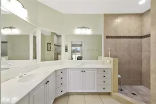 5877 3 Iron Dr, Naples, FL 34110 - Photo 8