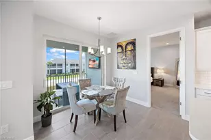 2603 Seychelles Cir, Naples, FL 34112 - Photo 14