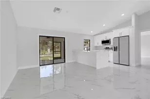 436 41st Ave NE, Naples, FL 34120 - Photo 10
