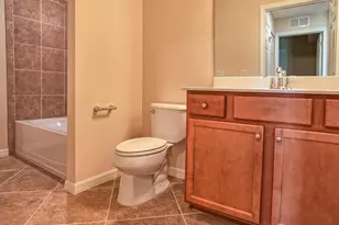 9731 Acqua Ct, Naples, FL 34113 - Photo 14
