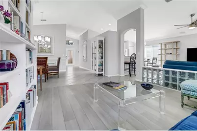7477 Lourdes Ct, Naples, FL 34104 - Photo 2