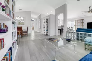 7477 Lourdes Ct, Naples, FL 34104 - Photo 2