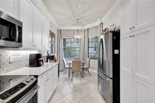 13423 Silktail Dr, Naples, FL 34109 - Photo 8