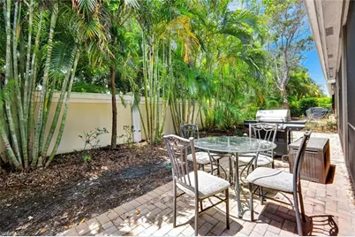 13423 Silktail Dr, Naples, FL 34109 - Photo 18
