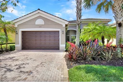 13423 Silktail Dr, Naples, FL 34109 - Photo 2