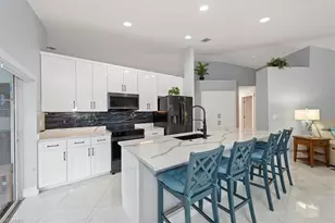 1619 SW 13th Terrace, Cape Coral, FL 33991 - Photo 8