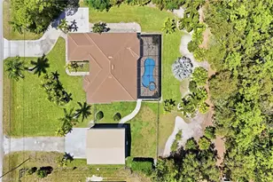 25483 Luci Dr, Bonita Springs, FL 34135 - Photo 22