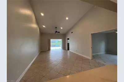 108 Tanglewood Ct #131-1, Naples, FL 34113 - Photo 4