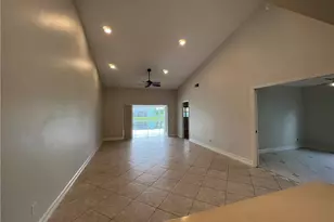 108 Tanglewood Ct, Naples, FL 34113 - Photo 4