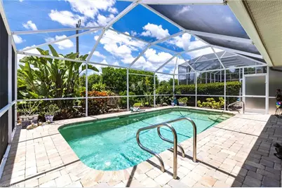 6769 Berwick Pl, Naples, FL 34104 - Photo 14