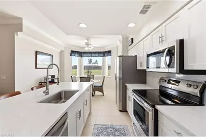 2700 Cypress Trace Cir #3112, Naples, FL 34119 - Photo 10
