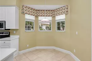600 Vintage Reserve Ln, Naples, FL 34119 - Photo 20