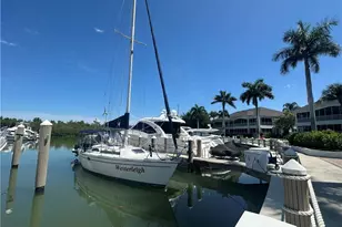 1777 Gulfstar Dr S, Naples, FL 34112 - Photo 2