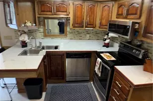 254 Bass Ct, Naples, FL 34145 - Photo 2