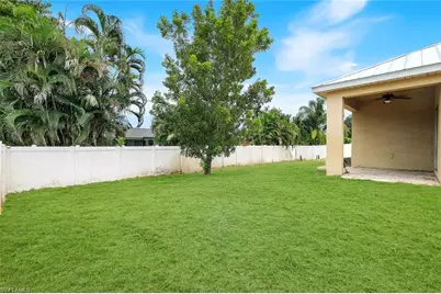 8117 Sandpiper Rd, Fort Myers, FL 33967 - Photo 20