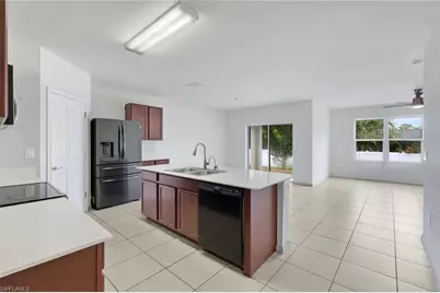 8117 Sandpiper Rd, Fort Myers, FL 33967 - Photo 6