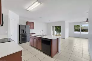 8117 Sandpiper Rd, Fort Myers, FL 33967 - Photo 6