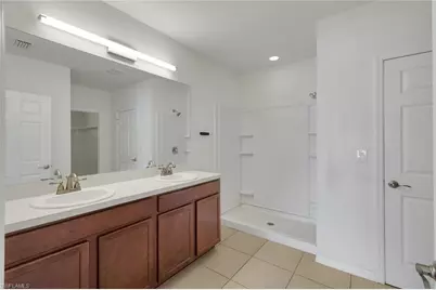 8117 Sandpiper Rd, Fort Myers, FL 33967 - Photo 14