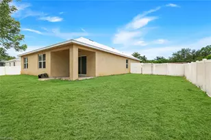 8117 Sandpiper Rd, Fort Myers, FL 33967 - Photo 22