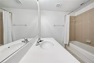 3976 Bishopwood Ct E, Naples, FL 34114 - Photo 20