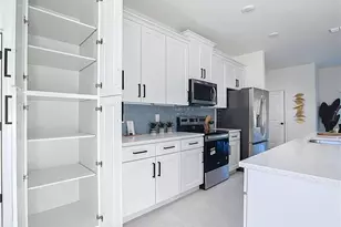 422 Eisenhower Blvd, Lehigh Acres, FL 33974 - Photo 8