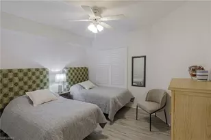 410 Bayfront Pl, Naples, FL 34102 - Photo 20