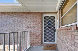 6650 Ilex Cir, Naples, FL 34109 - Photo 22
