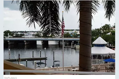451 Bayfront Pl #5206, Naples, FL 34102 - Photo 4