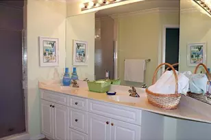 451 Bayfront Pl, Naples, FL 34102 - Photo 18