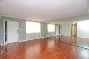 729 Palm View Dr, Naples, FL 34110 - Photo 10