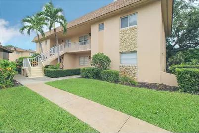 729 Palm View Dr #D4, Naples, FL 34110 - Photo 1